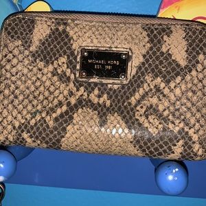Michael kors snakeskin wristlet wallet